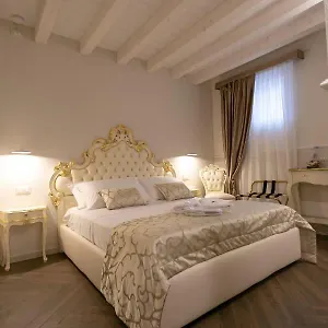 Ca' Vittoria Boutique House Apartsuite Chioggia Chioggia